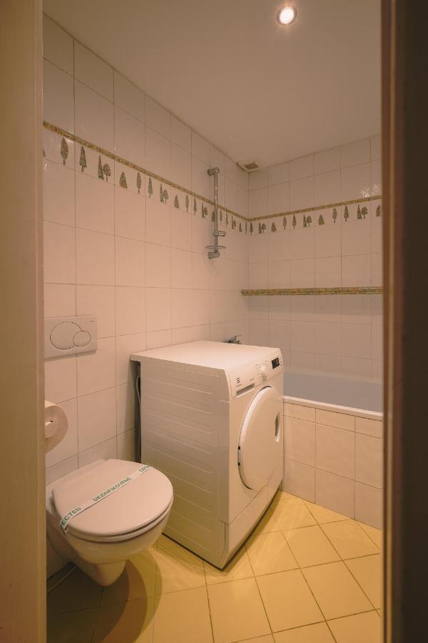 Skau Family Venturska Apartment บราติสลาวา ภายนอก รูปภาพ