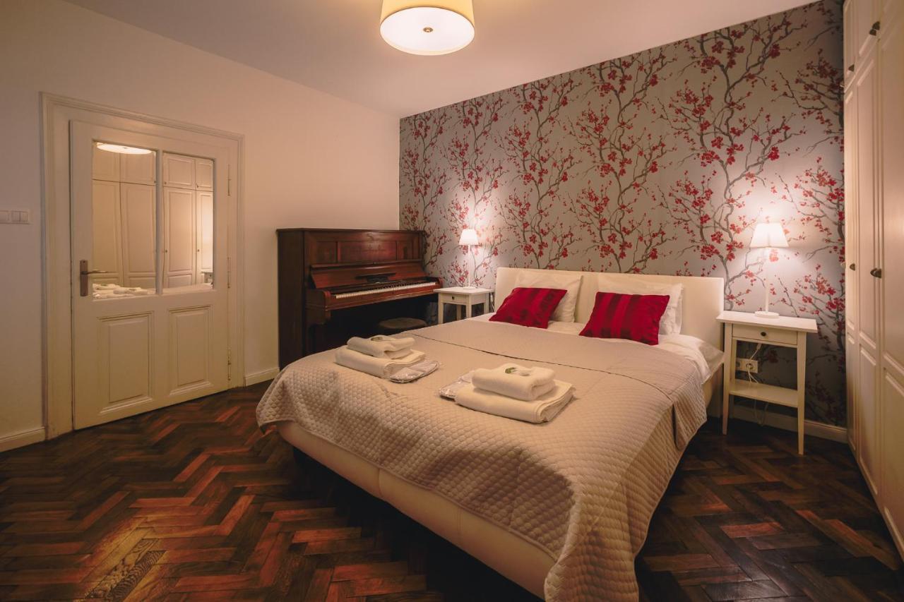 Skau Family Venturska Apartment บราติสลาวา ภายนอก รูปภาพ